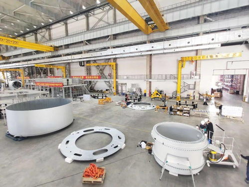 广东大型海上直驱发电机制造基地与轨道交通融合发展策略