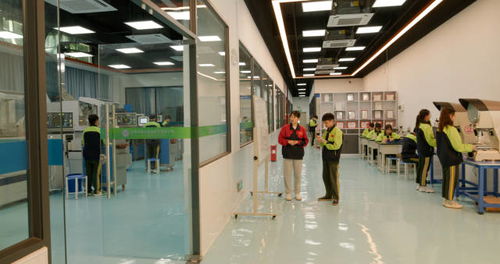 站上国际舞台冲击世界一流 广东职业教育在轨道交通领域的崛起之路